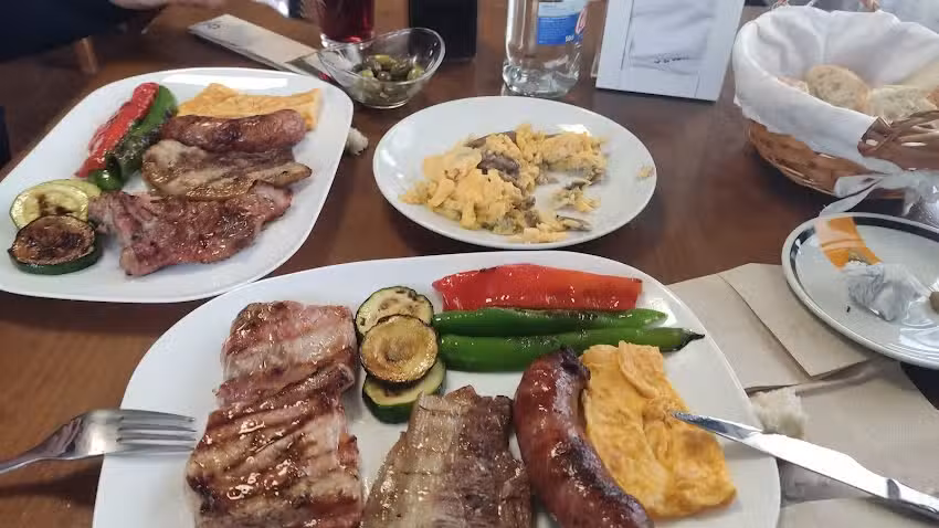 Entre Amigos Bar Restaurante