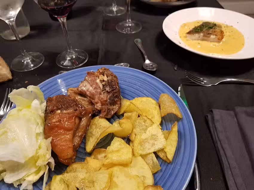 Entred&oacute;s Gastrobar Restaurante