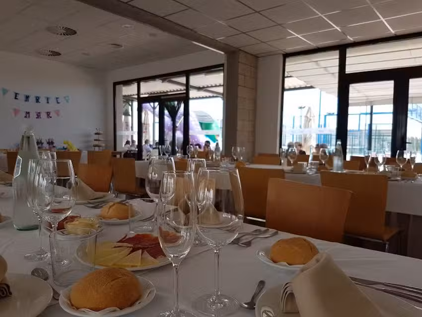 ENTREPISTES Restaurant i p&agrave;del