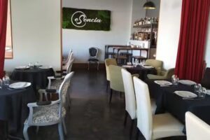 Esencia Las Tablas