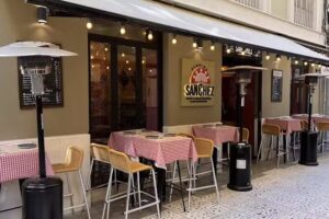 Esquina Sanchez | Tapas y Comida Espa&ntilde;ola