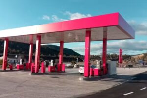 Estaci&oacute;n de servicio Moeve Complejo 24 horas