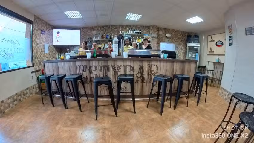 Estygar Tapas & Grill