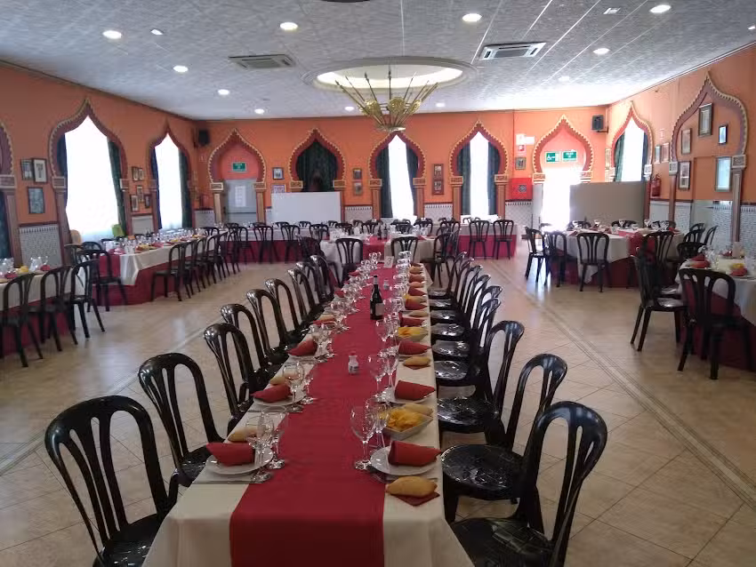 Fila Cord&oacute;n Restaurante