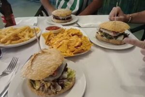 Fisuk bar y parrilla