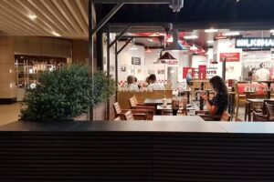 Five Guys Diagonal Mar