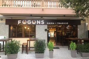 FOGONS. &Agrave;nima i tradici&oacute;