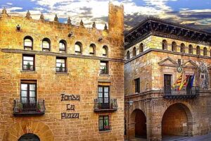 Fonda la Plaza Hotel y Restaurante