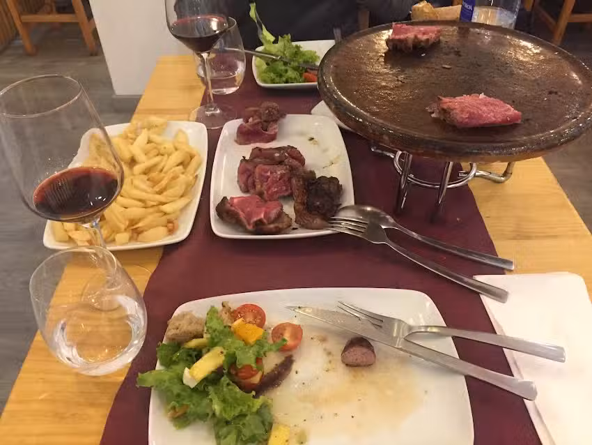 Fonte, Coci&ntilde;a &aacute; Brasa