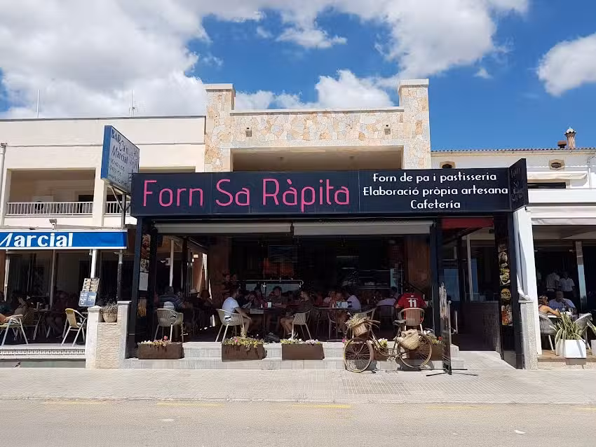 Forn Sa R&agrave;pita ( B&auml;ckerei )