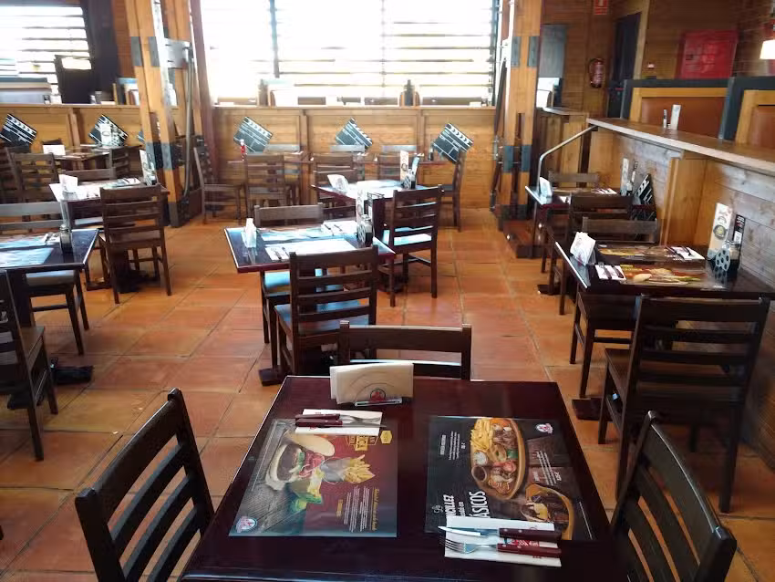 Foster&rsquo;s Hollywood