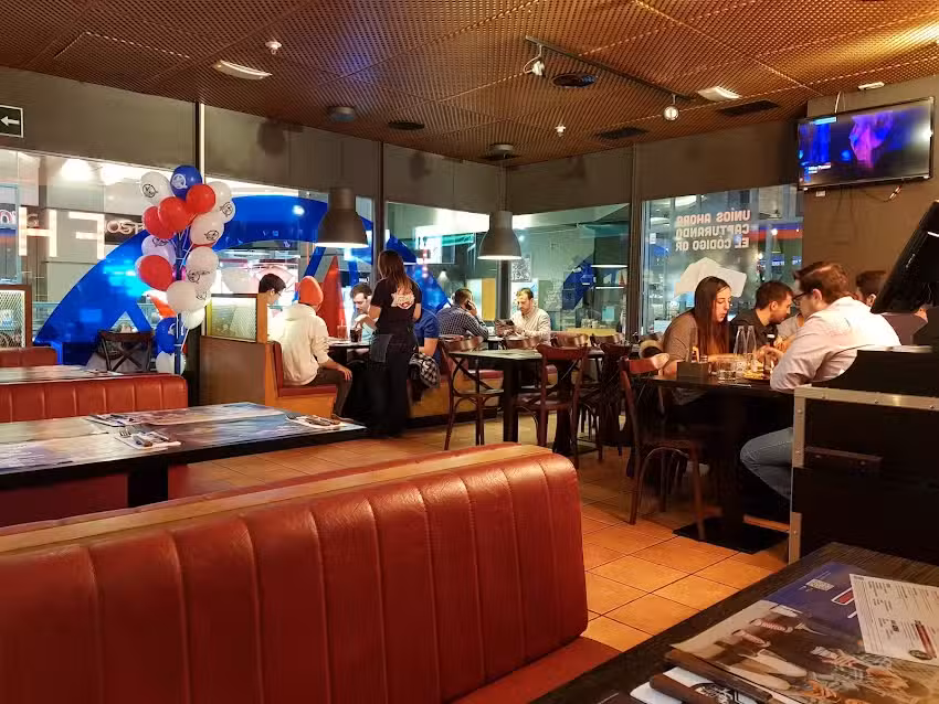 Foster&rsquo;s Hollywood