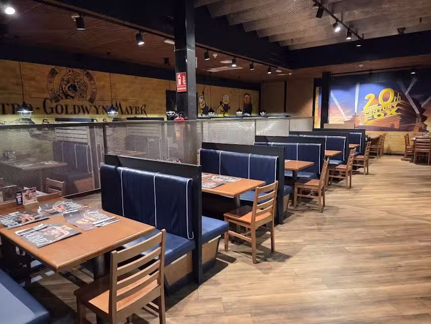 Foster&rsquo;s Hollywood