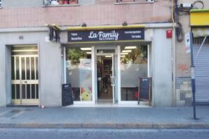 Frankfurt bar cafeter&iacute;a la family