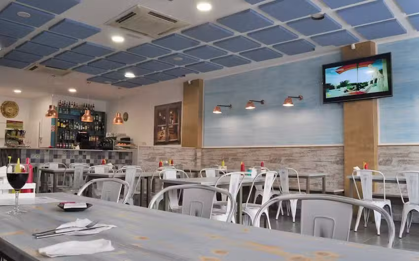 Frankfurt Blau Cafeteria