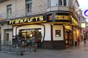 Frankfurt&rsquo;s Casa Vall&egrave;s