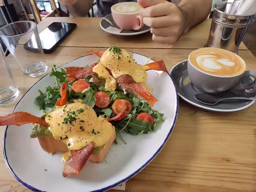 Frutas Prohibidas &ndash; Brunch y Caf&eacute; de Especialidad en Madrid