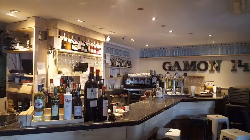 Gamon 14 Bar Restaurante