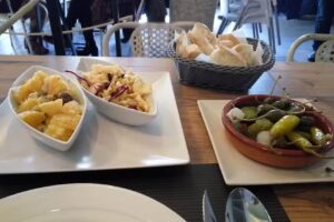 Gastro Bar El Mes&oacute;n