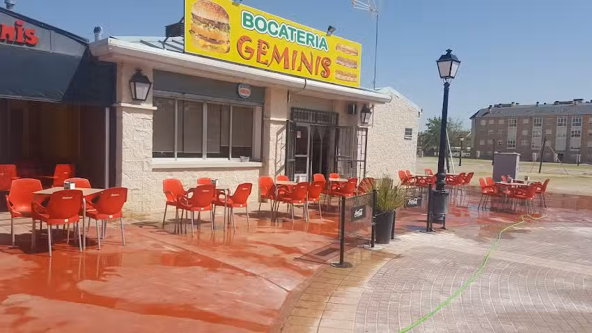 G&eacute;minis Hamburgueser&iacute;a