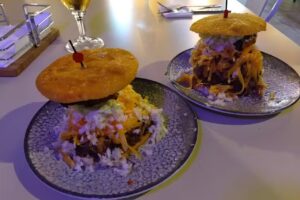 GO KALEAN Arepas y Teque&ntilde;os (Milagrosa)