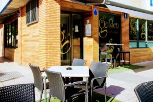 Golden Caf&eacute; y Copas