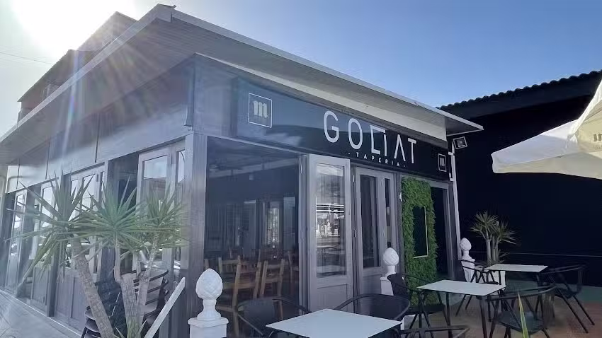 GOLIAT &ndash; TAPAS &ndash; BAR