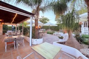 GORA FUSSION Bar And Restaurant