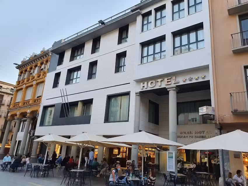 Gran Hotel Ciudad De Barbastro