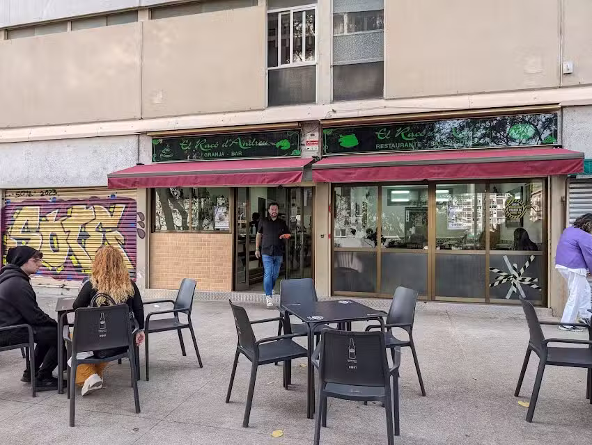 Granja Bar El Rac&oacute; Petit