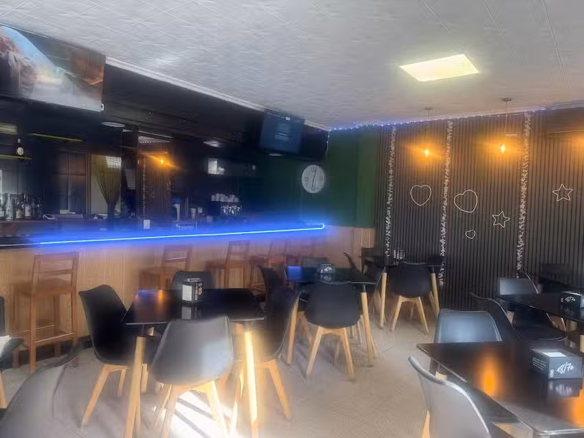 GUAROS&rsquo;BAR