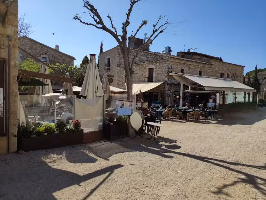Guingueta Ol&iacute;via