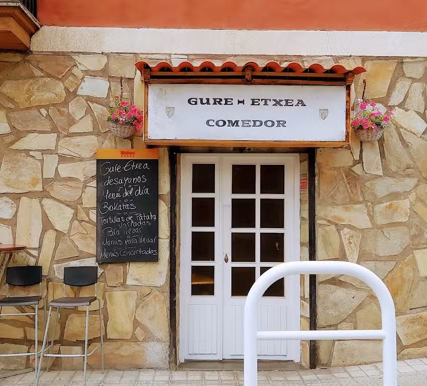 Gure &ndash; Etxea Jatetxea