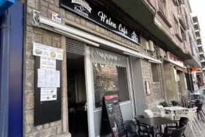 H&rsquo;elen Caf&eacute;