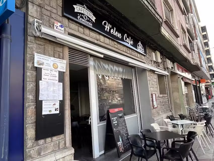 H&rsquo;elen Caf&eacute;