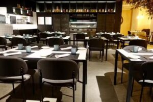 HABITUAL by Ricard Camarena