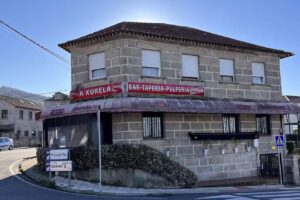 Hamburgueser&iacute;a A Xurela