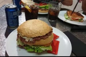 Hamburgueser&iacute;a Atsegin Beasain