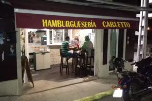 Hamburgueseria Carletto