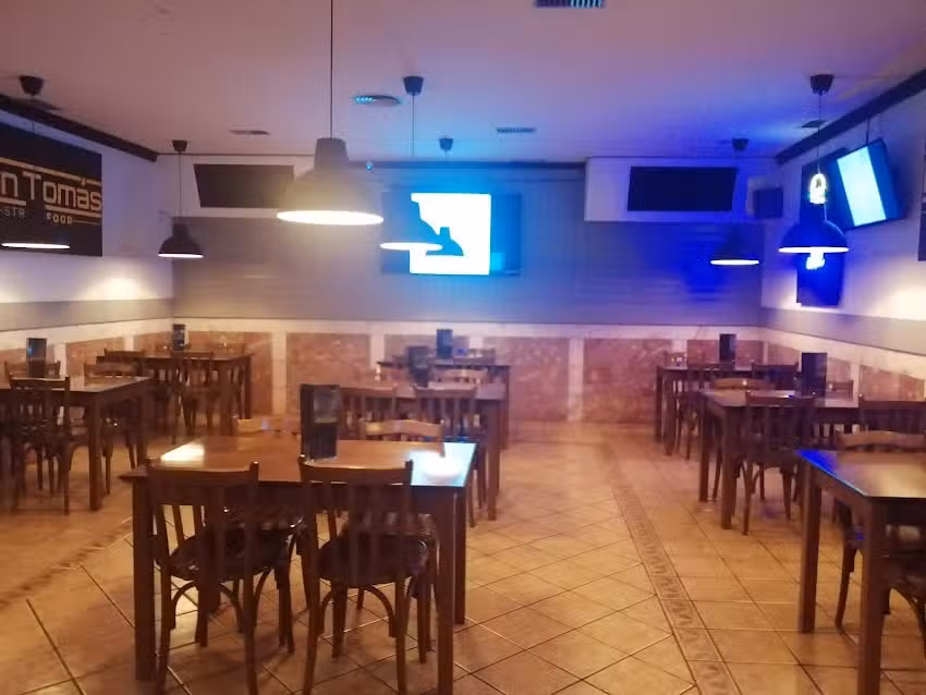 Hamburgueser&iacute;a Don Tom&aacute;s Street Food