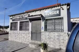 Hamburgueser&iacute;a El Tejar