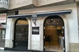 Hamburgueser&iacute;a La Karmela