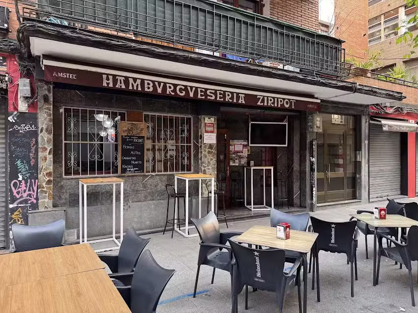 Hamburgueser&iacute;a Ziripot Berria