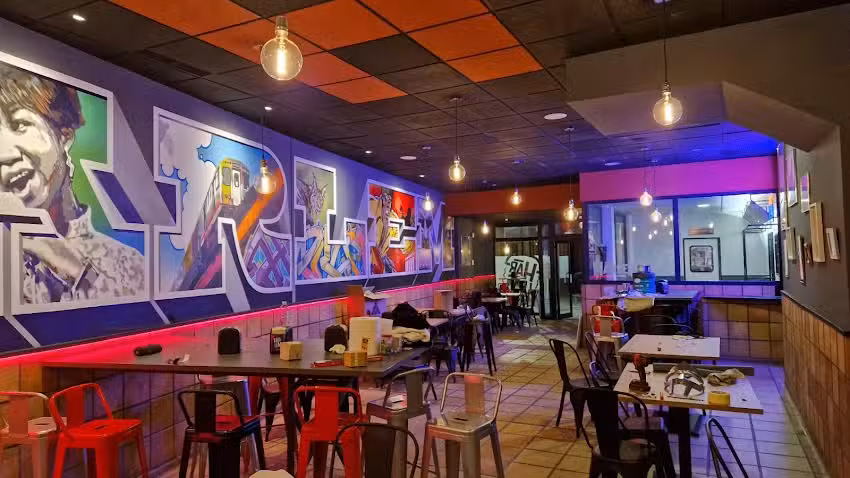 Harlem Smash Burger And&uacute;jar