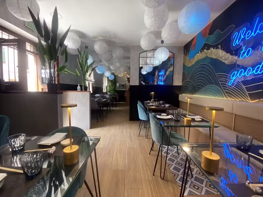 Hikari Japanese Cuisine