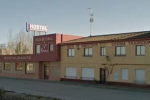 Hostal Bar Restaurante Komo