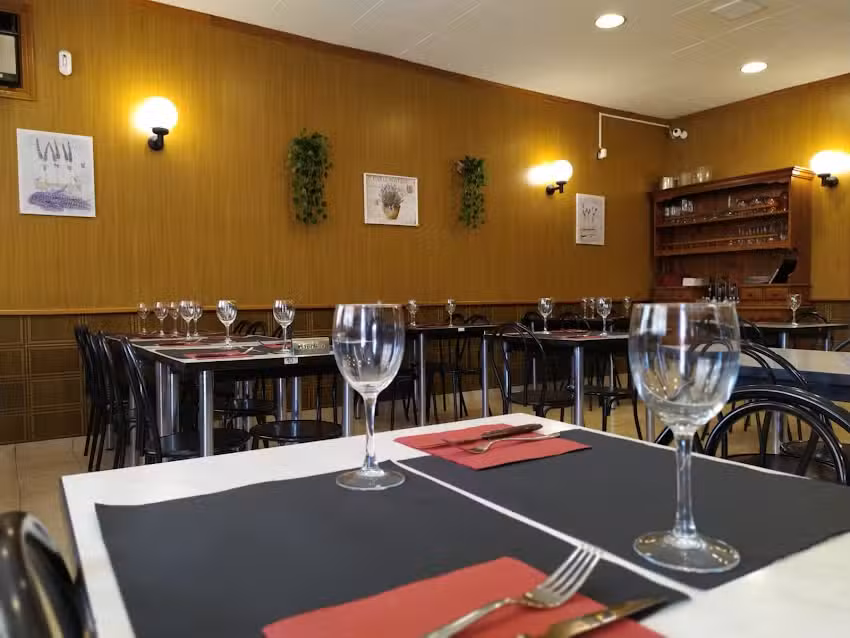 Hostal Nou Restaurant &ndash; Pizzeria