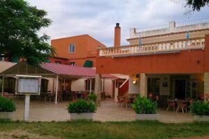 Hostal-Restaurant La Gola