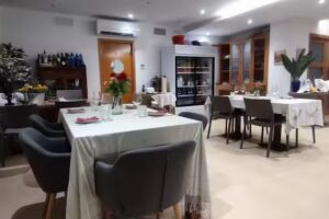 Hostal Restaurant Mussons