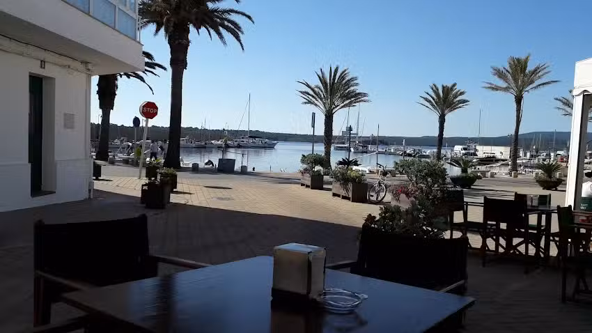 Hostal Restaurant S Algaret